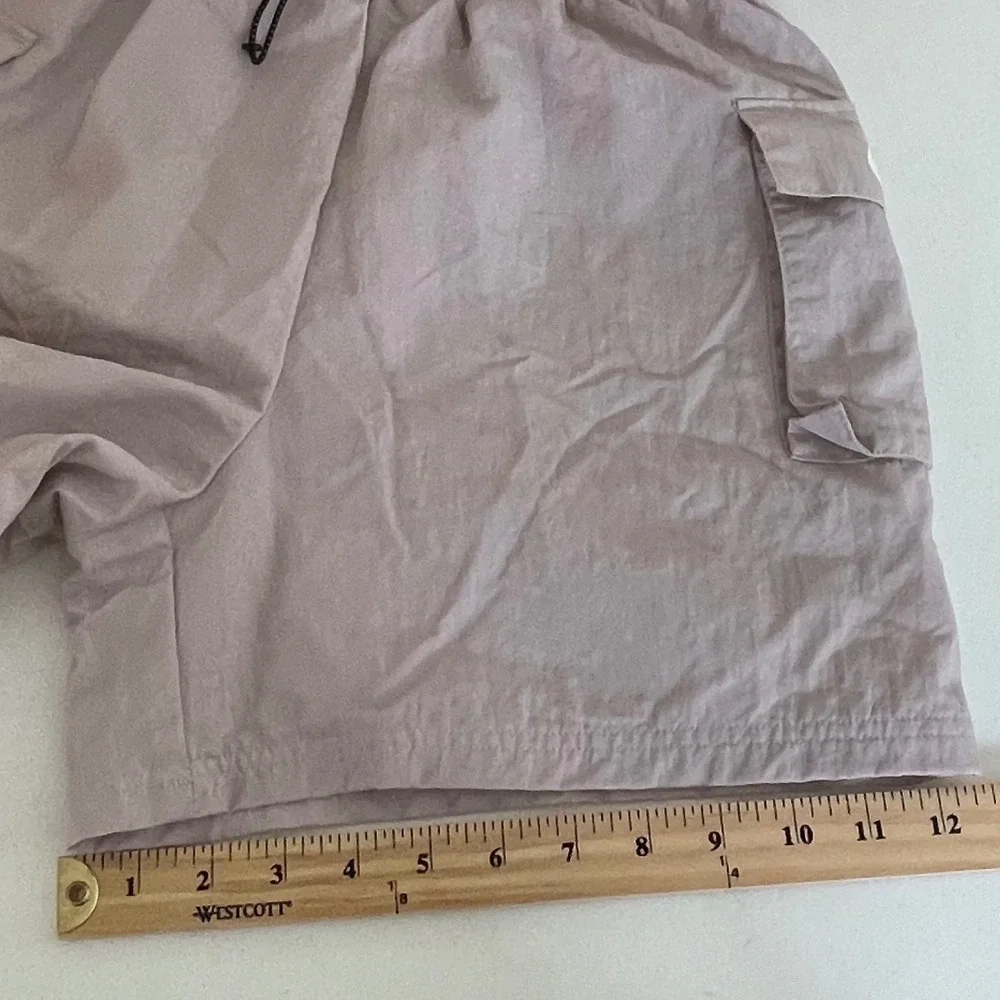 Nike Sportswear Essential Woven Cargo Shorts S Pink Mauve‎ Utility Nylon Hiking